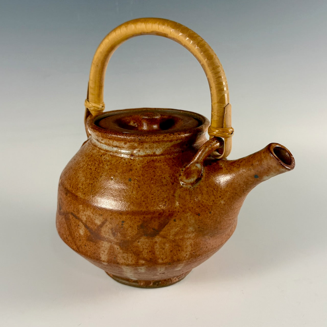 Taeko Tanaka teapot