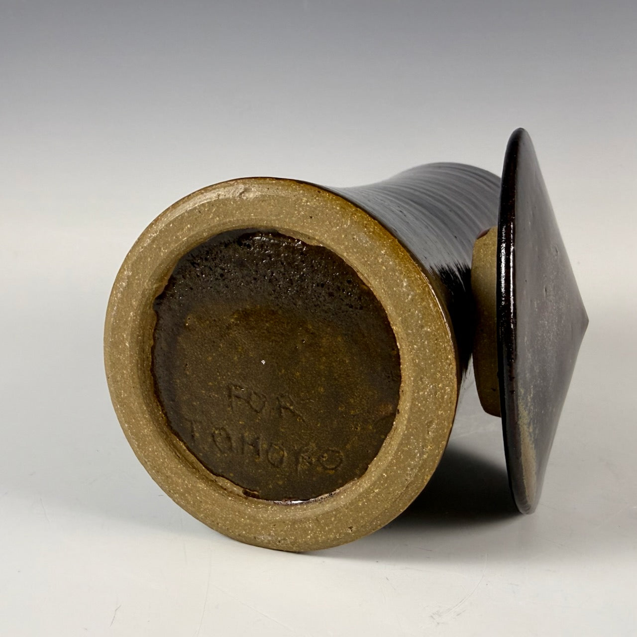 Leila Denecke tall jar
