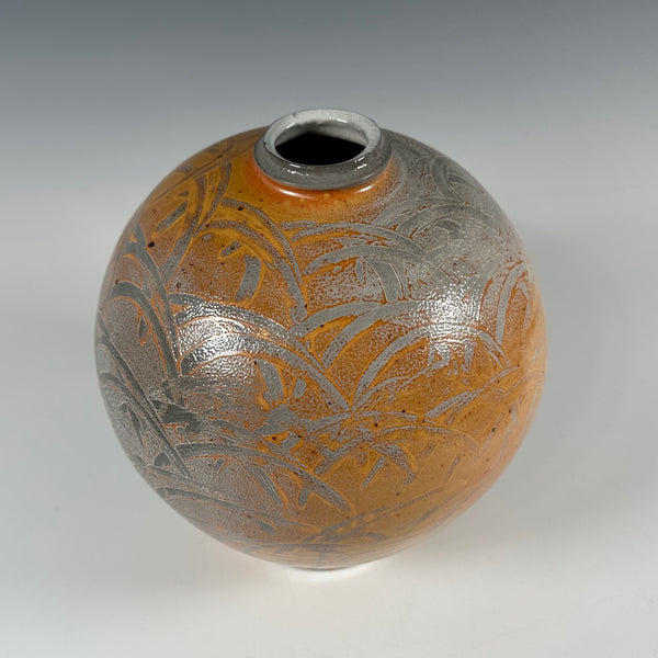 Ian Bassett moon pot