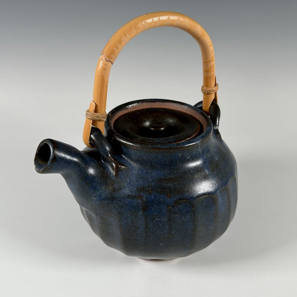 Warren MacKenzie teapot