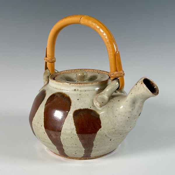 Warren MacKenzie teapot