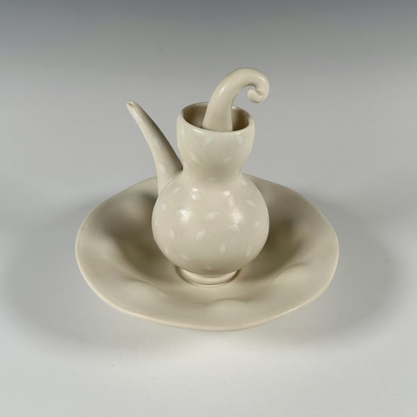 Elizabeth Lurie soy pot with underplate