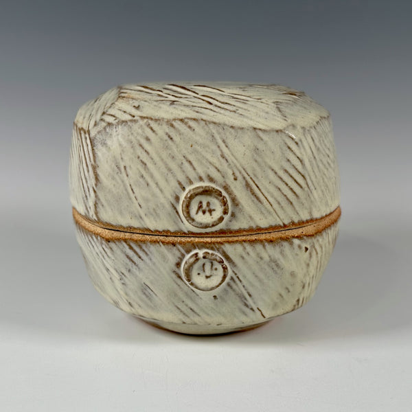 Warren MacKenzie lidded box