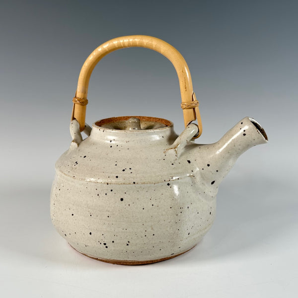 Warren MacKenzie teapot