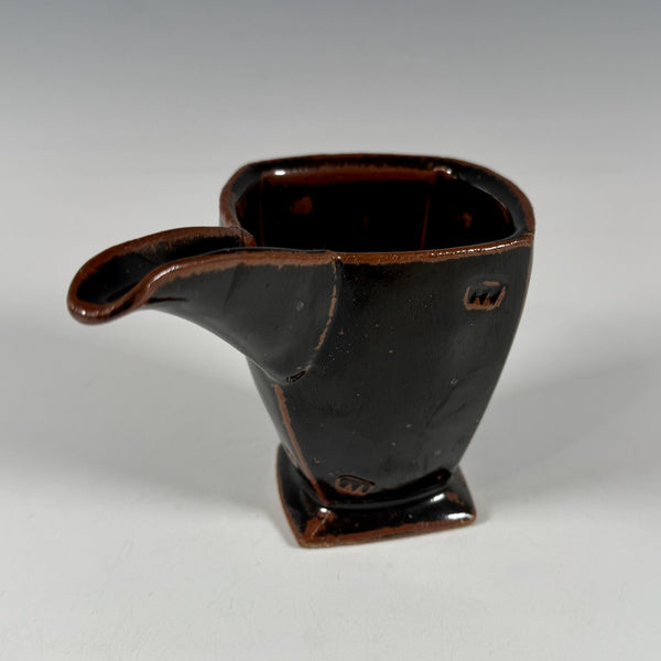 Jeff Oestreich beaked pitcher