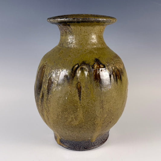 Doug Johnson large vase