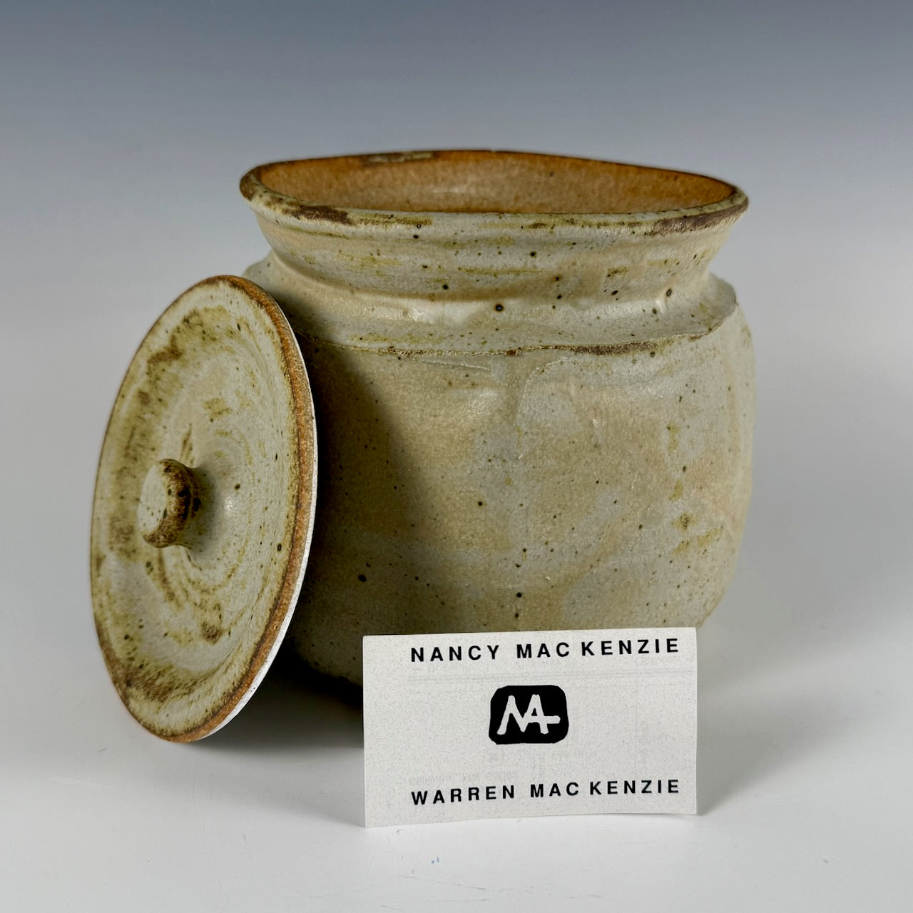 Warren MacKenzie large lidded jar