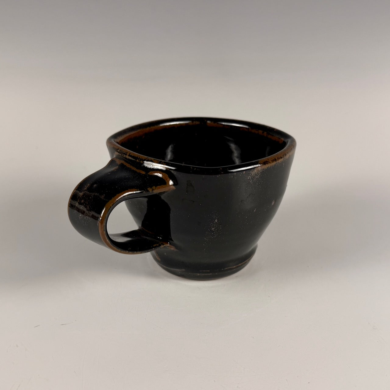 Clary Illian mug, 2 of 2