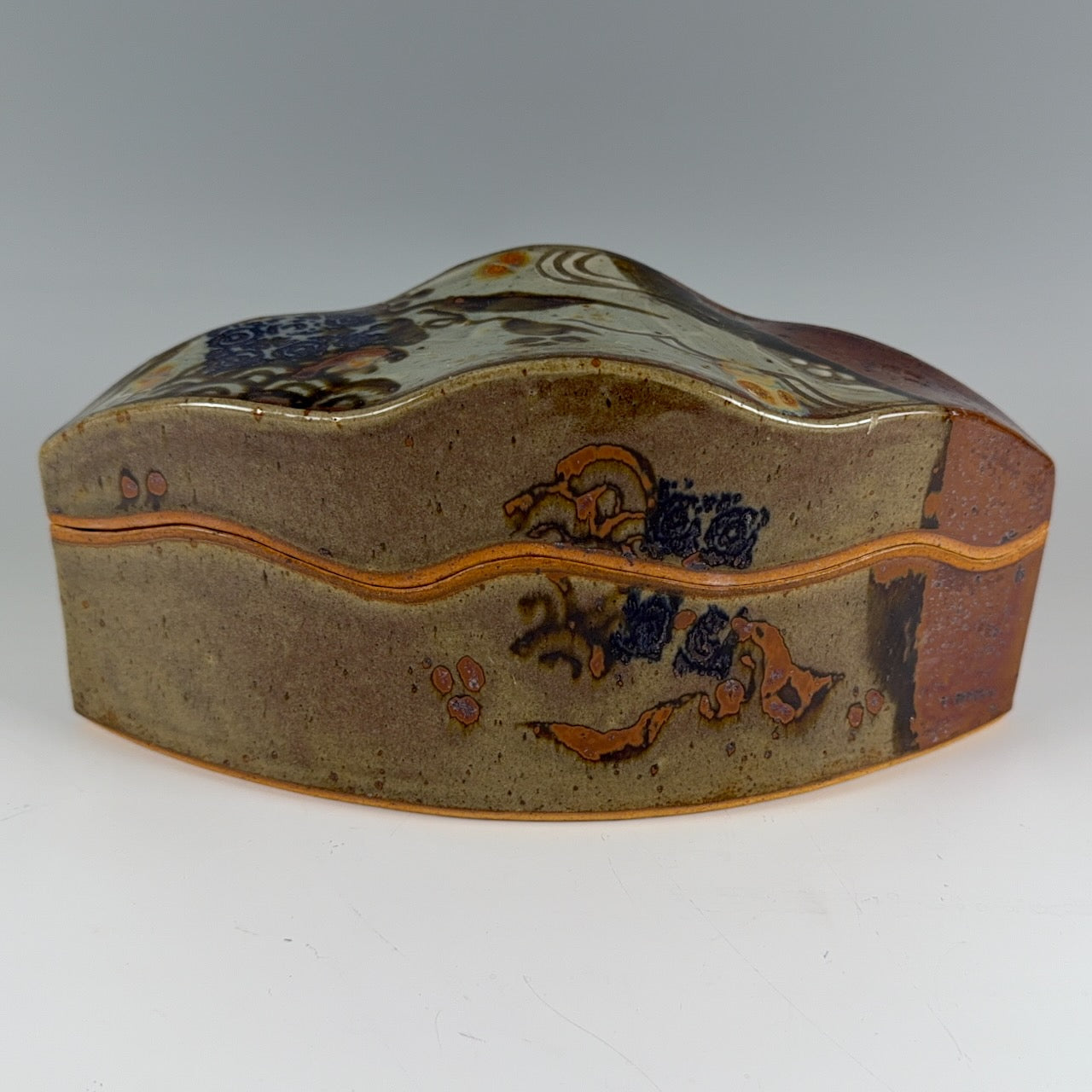 Yosuke Haruta large box