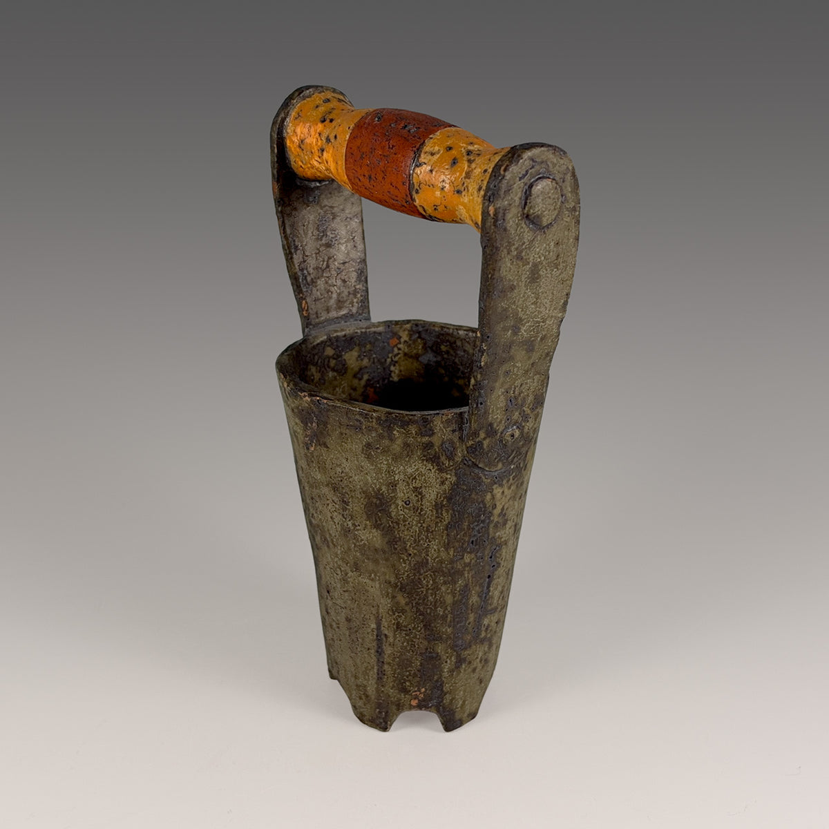 Joe Pintz sculpture, Bulb Planter