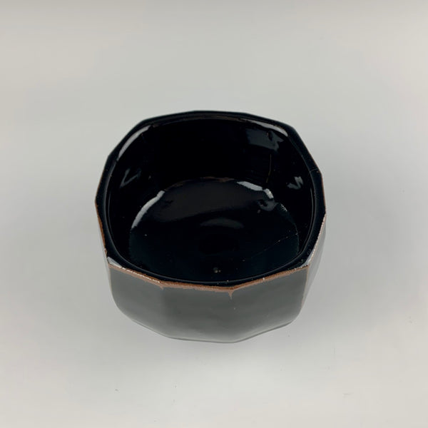 Jeff Oestreich footed vase or planter