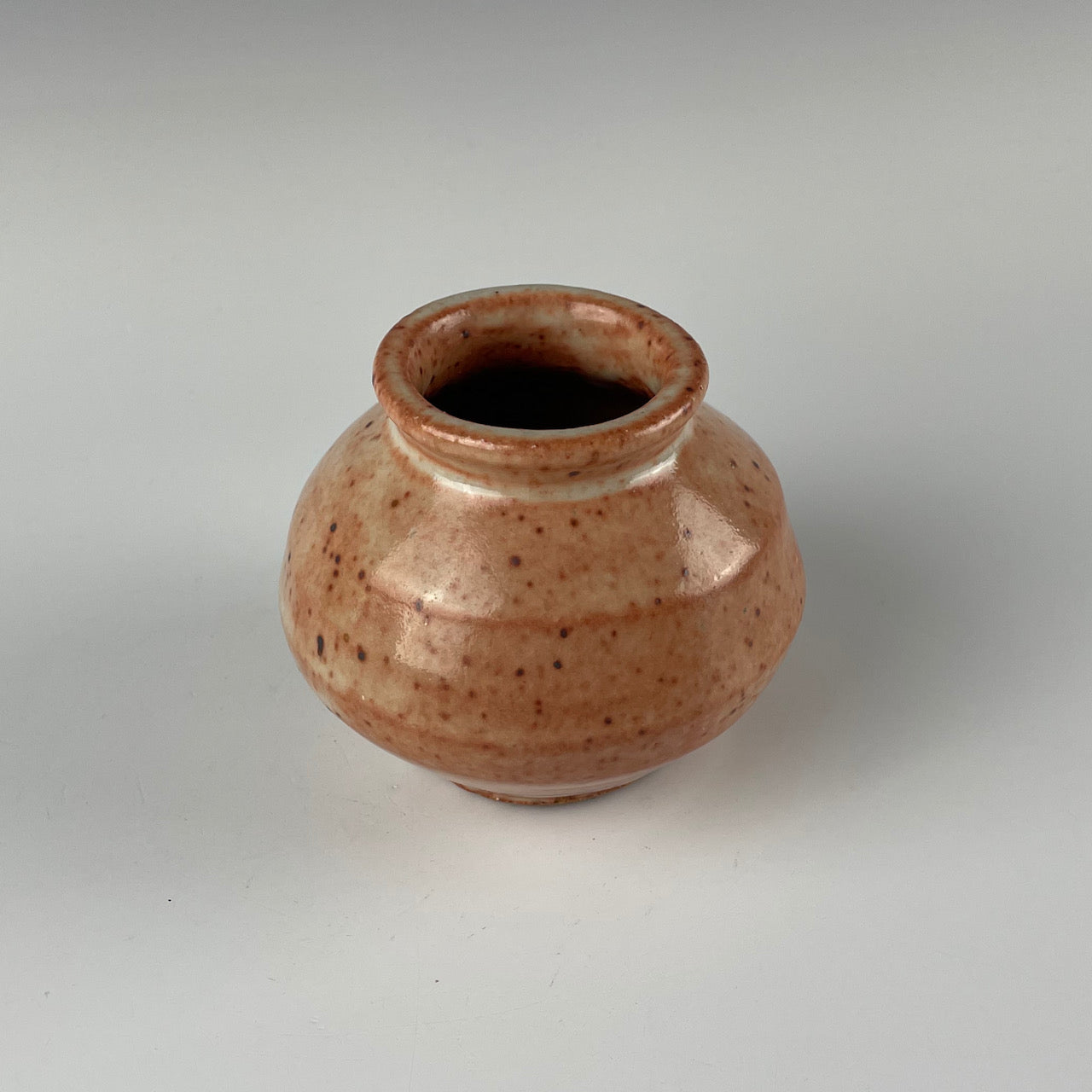 Warren MacKenzie bud vase